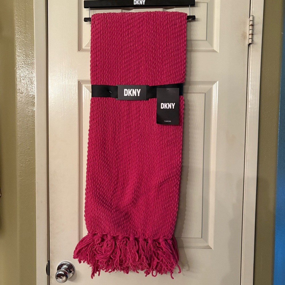DKNY Fuchsia Throw Blanket